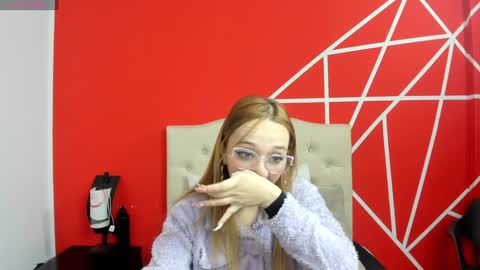 Lia Roberts online show from 13, 1, 2025
