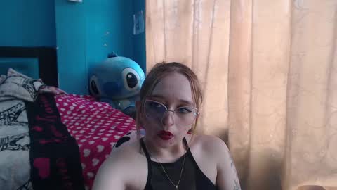 Lia Roberts online show from 11, 2, 2025