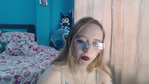 Lia Roberts online show from 24, 2, 2025