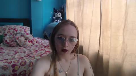 Lia Roberts online show from 24, 2, 2025