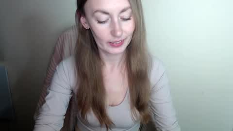 Snapshot of liasais_ chatting on 8, 5, 2026 Lia online show from 8, 5, 2026