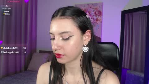 lia online show from 24, 1, 2025