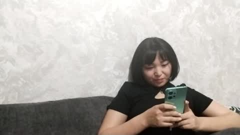 Molly online show from 28, 5, 2026