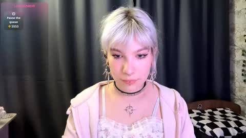 Lola online show from 28, 10, 2025