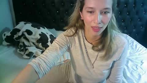 Snapshot of licethf00x chatting on 12, 9, 2025 licethf00x online show from 12, 9, 2025