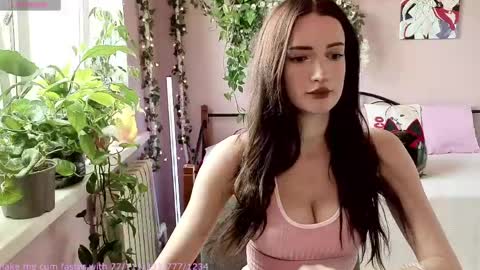 Snapshot of lick_it_up_big_boy chatting on 24, 5, 2026 Welcome guys in my room Im Claire online show from 24, 5, 2026