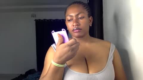 Snapshot of lick_my_pussyyy226651 chatting on 11, 11, 2025 caira online show from 11, 11, 2025