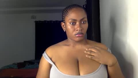 Snapshot of lick_my_pussyyy226651 chatting on 18, 11, 2025 caira online show from 18, 11, 2025