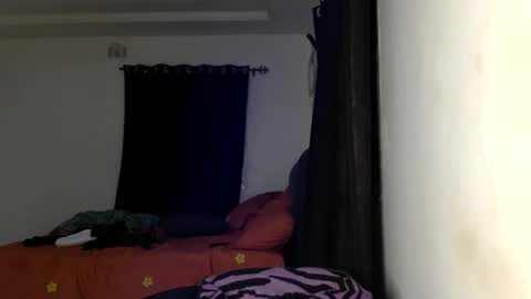 Snapshot of lick_my_pussyyy226651 chatting on 1, 12, 2025 caira online show from 1, 12, 2025