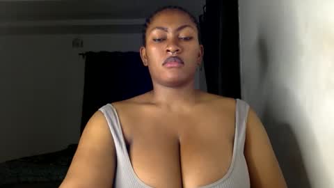 Snapshot of lick_my_pussyyy226651 chatting on 15, 12, 2025 caira online show from 15, 12, 2025