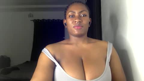 Snapshot of lick_my_pussyyy226651 chatting on 7, 1, 2026 caira online show from 7, 1, 2026