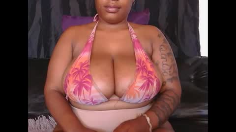 Snapshot of lickabletash98 chatting on 18, 1, 2025 lickabletash98 online show from 18, 1, 2025