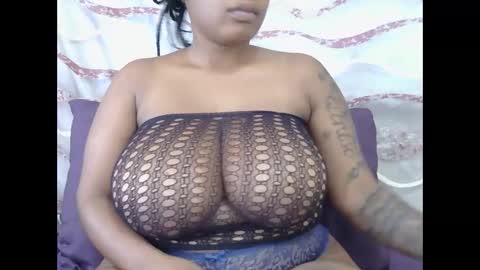 Snapshot of lickabletash98 chatting on 24, 1, 2025 lickabletash98 online show from 24, 1, 2025