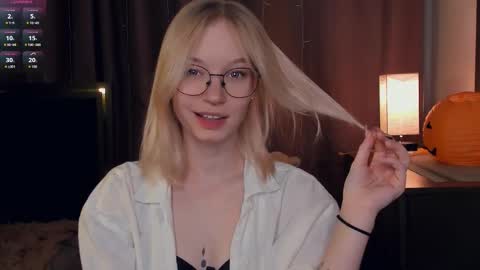 Ann online show from 21, 10, 2025