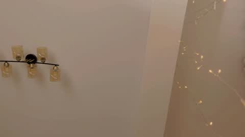 Alessandra online show from 30, 1, 2025