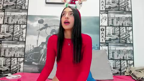 Snapshot of light_haze chatting on 5, 12, 2025 light_haze online show from 5, 12, 2025