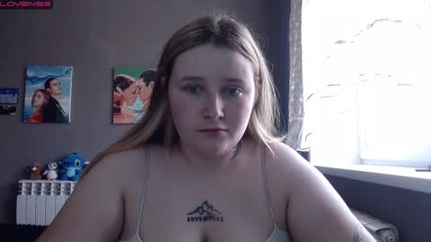 light_lunaa online show from 21, 9, 2025