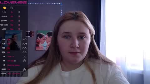 light_lunaa online show from 14, 11, 2025