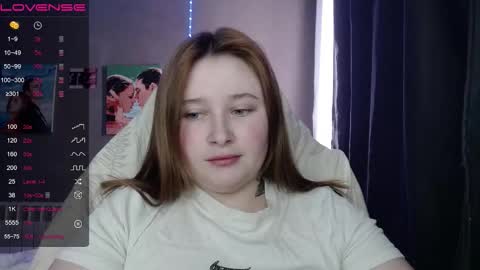 Snapshot of light_lunaa chatting on 9, 2, 2026 light_lunaa online show from 9, 2, 2026