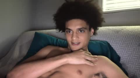 lightskinwithgirth online show from 2, 4, 2026