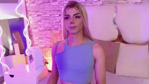 Snapshot of lihian_tay chatting on 20, 9, 2025 LIHIAN online show from 20, 9, 2025