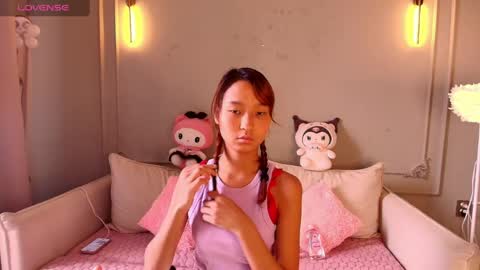 Snapshot of lihnpham chatting on 24, 3, 2026 Lihn Pham online show from 24, 3, 2026