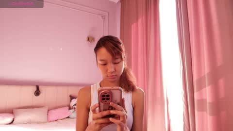 Snapshot of lihnpham chatting on 7, 4, 2026 Lihn Pham online show from 7, 4, 2026
