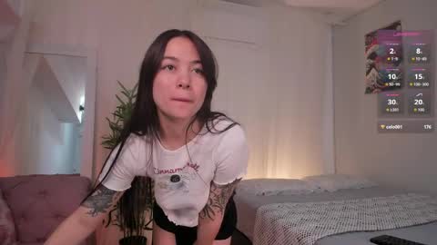 Lia Sweet online show from 9, 5, 2026