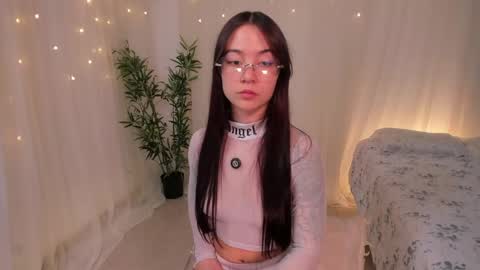 Lia Sweet online show from 13, 5, 2026