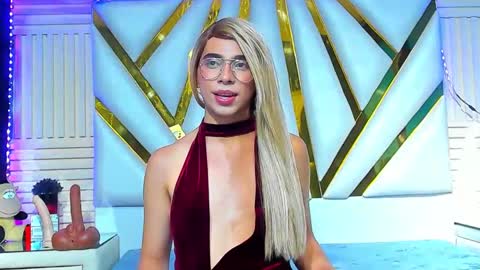 liiacollins online show from 30, 10, 2025