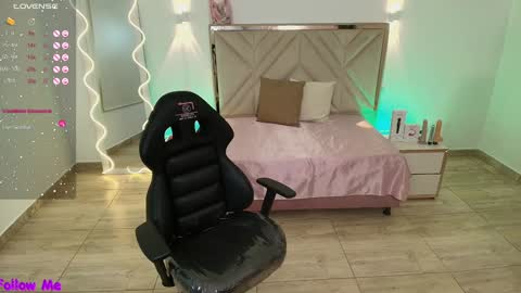 LIAH  online show from 28, 1, 2025