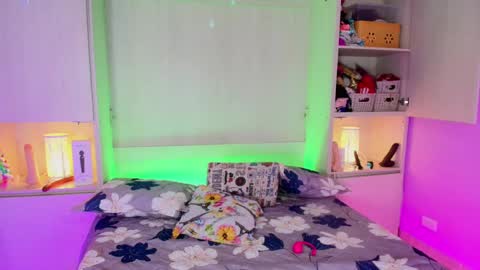         online show from 12, 1, 2025