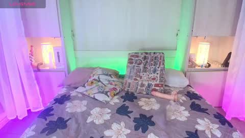         online show from 17, 2, 2025