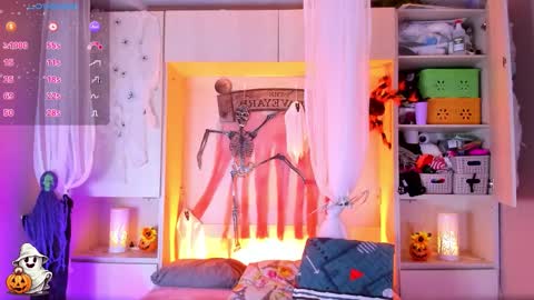         online show from 16, 10, 2025