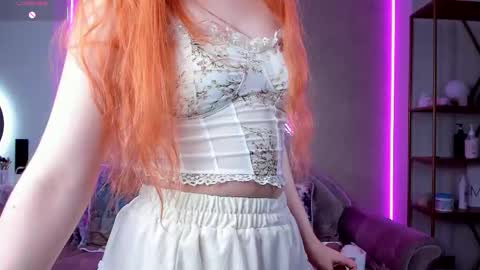 Snapshot of lika_moon chatting on 31, 10, 2025 Lika online show from 31, 10, 2025