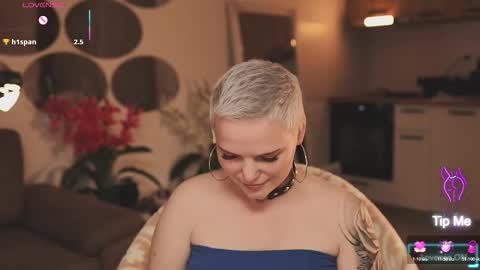 likaaberry online show from 29, 10, 2025