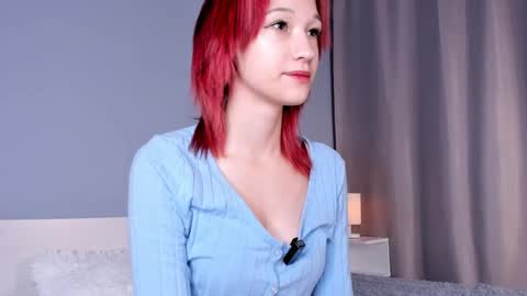 Snapshot of likalens chatting on 16, 9, 2025 Emi online show from 16, 9, 2025