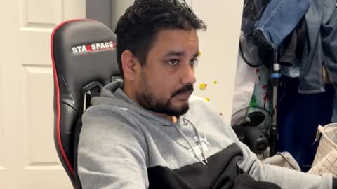 likeaplayer online show from 15, 4, 2026