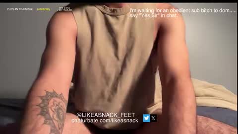 Snapshot of likeasnack chatting on 24, 10, 2025 likeasnack online show from 24, 10, 2025