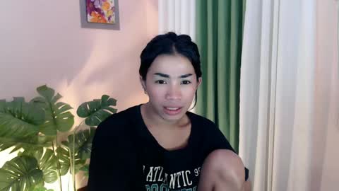 Snapshot of likliklicklengleng chatting on 9, 2, 2025 Leng online show from 9, 2, 2025