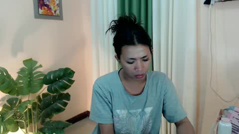 Snapshot of likliklicklengleng chatting on 3, 3, 2025 Leng online show from 3, 3, 2025