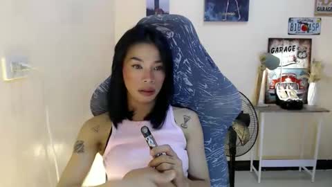 Snapshot of likliklicklengleng chatting on 22, 12, 2025 Leng online show from 22, 12, 2025