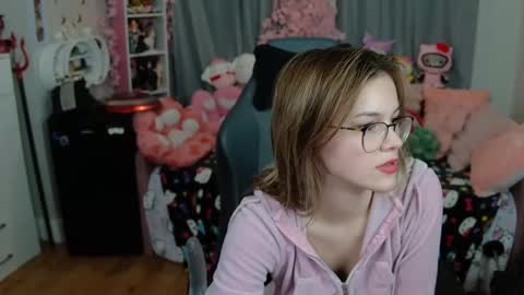 Snapshot of lil__bunny2005 chatting on 24, 2, 2025 Lil Bunny online show from 24, 2, 2025