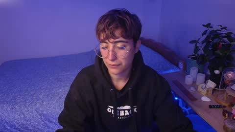 im MIA  -- MY OF is catsito3 online show from 17, 12, 2024