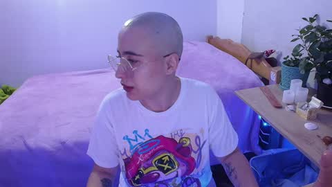 im MIA  -- MY OF is catsito3 online show from 24, 12, 2024