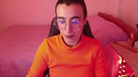 im MIA  -- MY OF is catsito3 online show from 5, 3, 2025