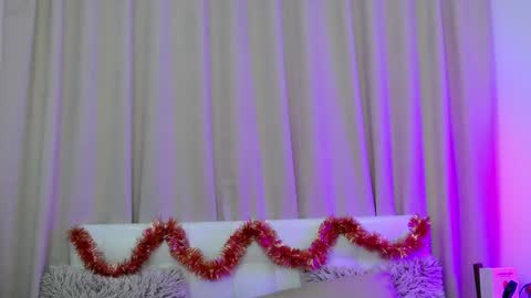 Lil Bella G online show from 13, 12, 2024