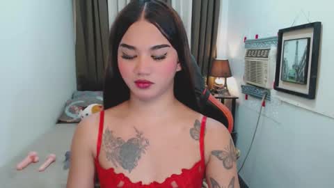LILY online show from 3, 11, 2025