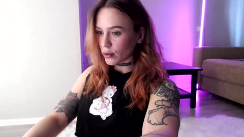 Snapshot of lil_reya chatting on 13, 2, 2025 INST Lil happines s online show from 13, 2, 2025