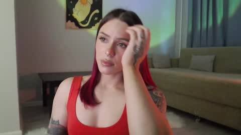 Snapshot of lil_reya chatting on 22, 9, 2025 INST Lil happines s online show from 22, 9, 2025